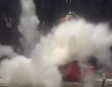 慘烈！企業(yè)因使用過期滅火器培訓(xùn)，突然爆炸致